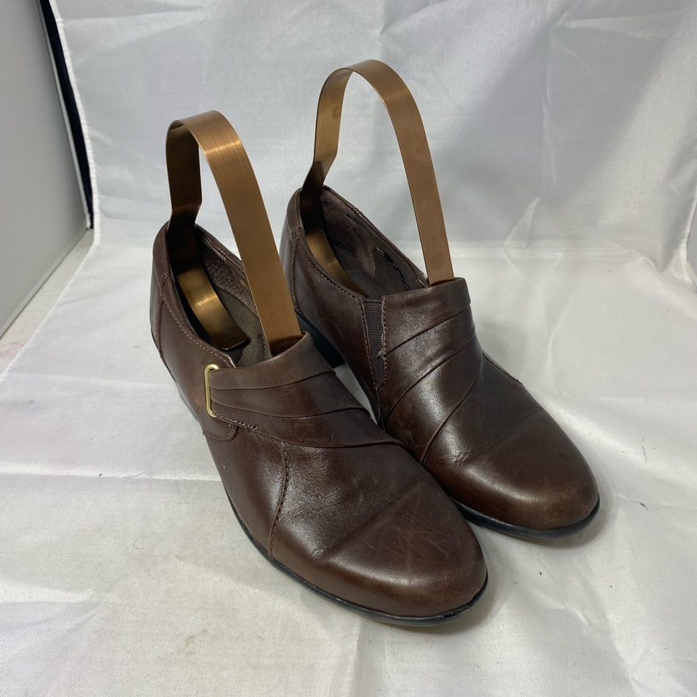 Clarks Bendables Loafer Shoes Women's 8m Brown Leather Slip On 2.25" Heel